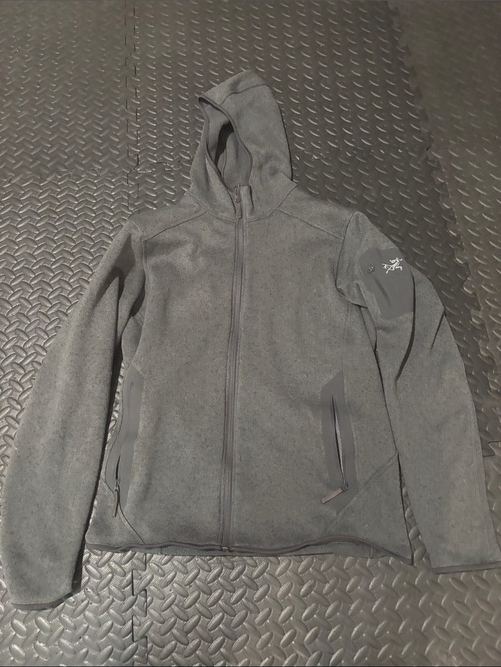 Arc'teryx covert zip up hoodie